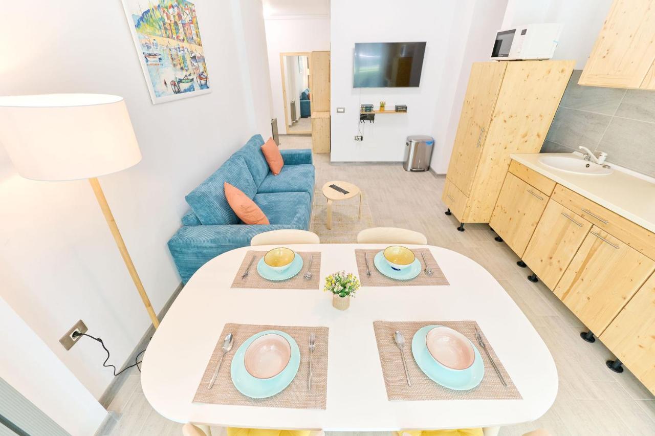 Blacksearama Apartment- Spa, Pools And Parking Mamaia Bagian luar foto